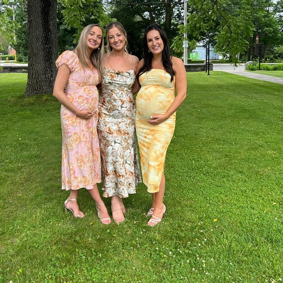 ASTR the Label Caprice Midi Dress in Pink Papaya Floral - Picture 5 of 6